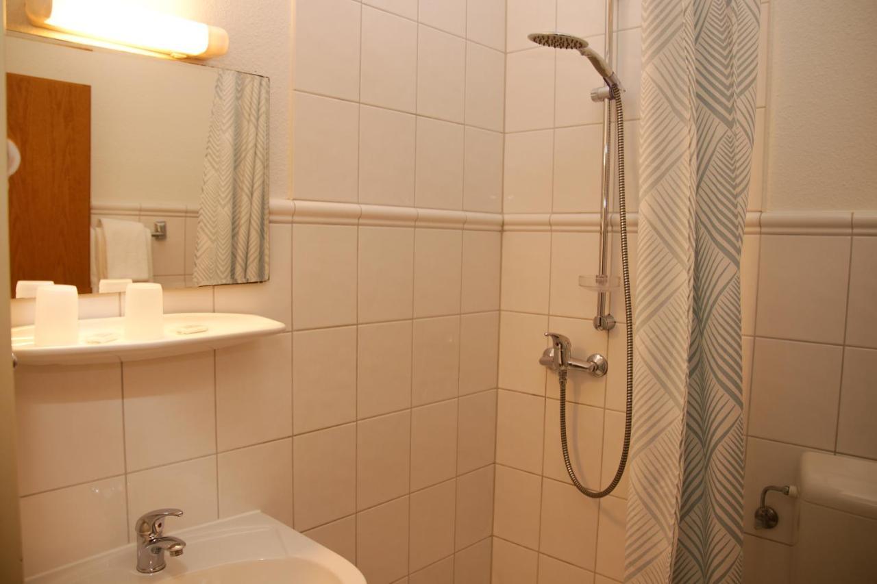 Hotel Meiendorfer Park Free Parking Hamburg Dış mekan fotoğraf